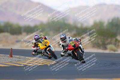 media/Sep-24-2022-CVMA (Sat) [[a45f954247]]/Race 10 Amateur Supersport Middleweight/